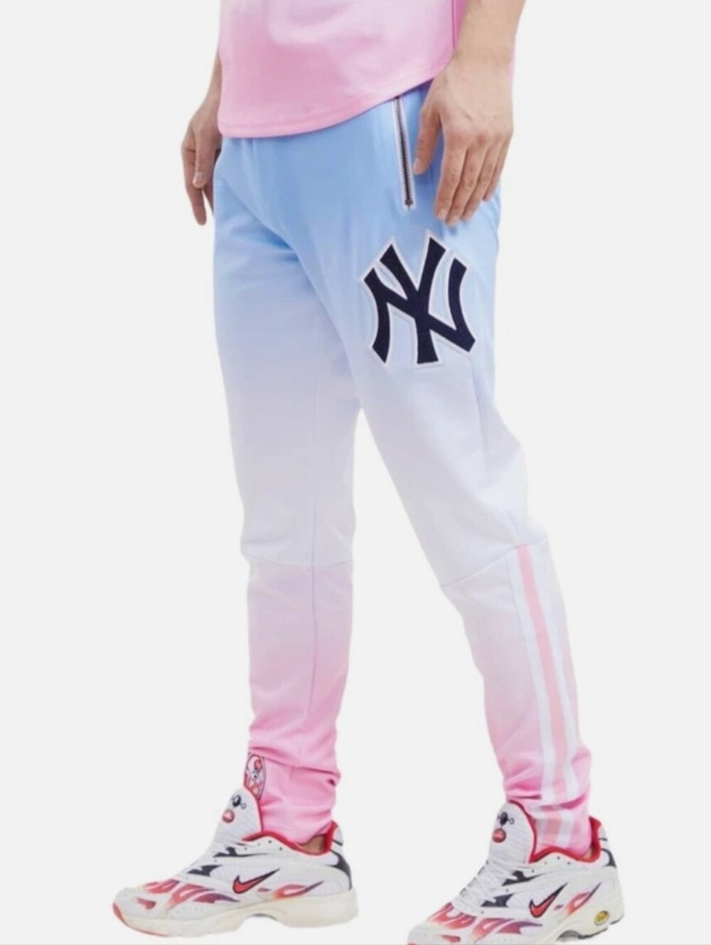 NWT Men's New York Yankees Pro Standard Gradient Joggers - Pink to Light Blue